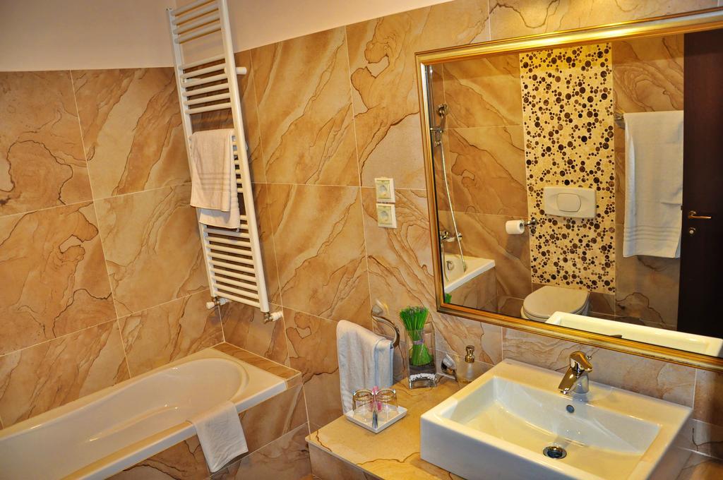 Hotel Rainer 브라쇼브 외부 사진
